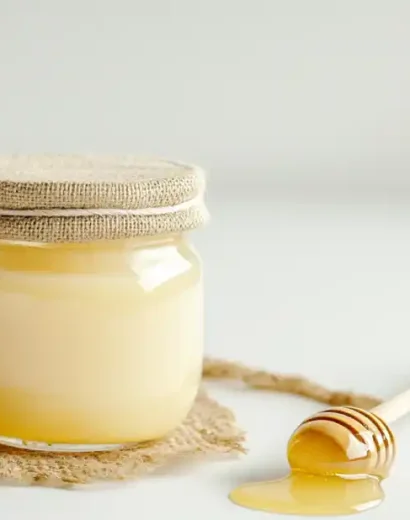 What Is Royal Jelly Its Benefits and Uses